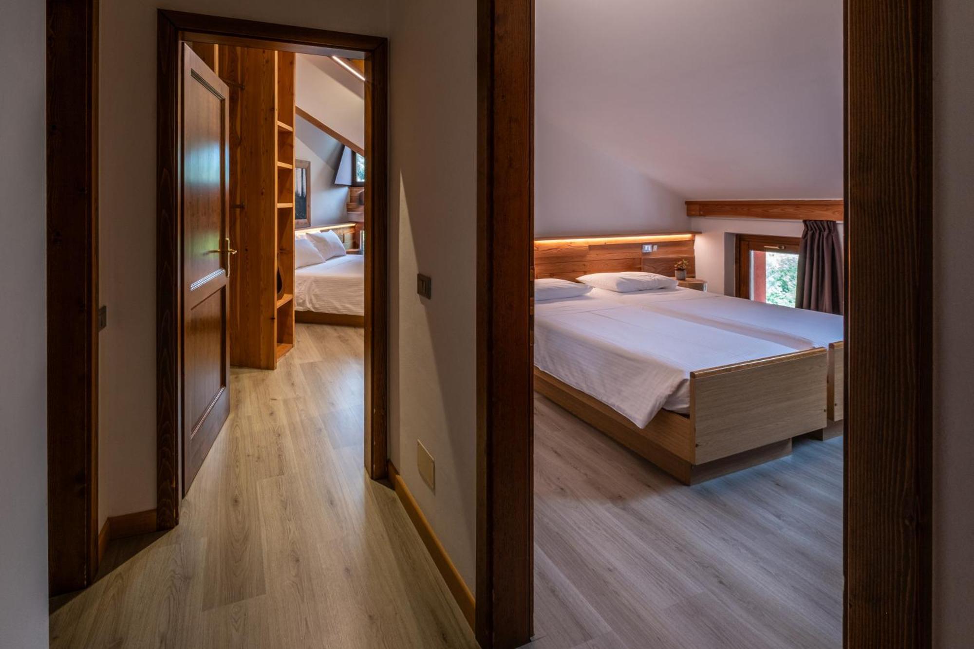 Hotel Garni Zanella Fucine Exterior foto